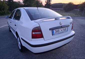 Škoda octavia 1.6i - 9