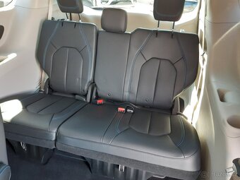 Chrysler Pacifica 3,6L,r.v.2021, kůže,7mít,TopStav,19.000km - 9