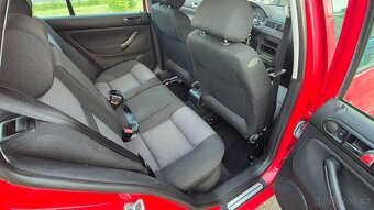 Volkswagen Golf IV 1.6i - 9