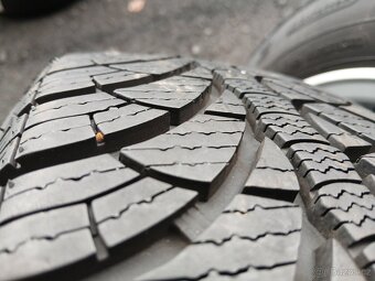 Prodám sadu ALU kol Dezent 185/60R15 zimní - 9