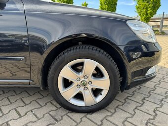 Škoda Octavia FACELIFT 1,6 MPI 75 KW 1 MAJ. - 9
