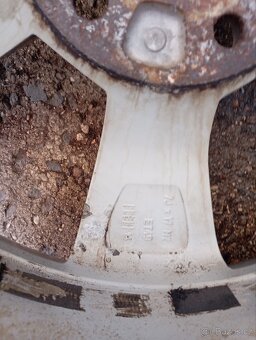 Alu kola 5x112 r17 original škoda - 9