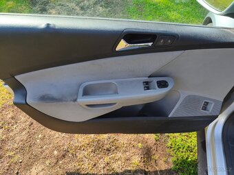 VW Passat Variant kombi automat - 9
