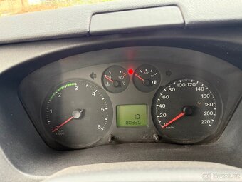 Ford Transit 2.2TDCI 6.míst ,180.000 km - 9