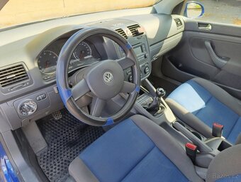 VW Golf 5, 1.4, benzín + zimní sada - 9