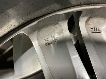 Peugeot 5008 - orig. alu kola vel. 17 - 9
