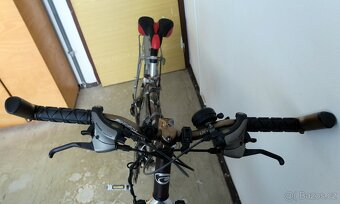 Prodám krosové jízdní kolo Kellys - 9