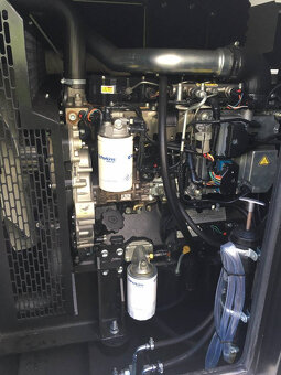 Dieselový generátor 80 KVA - Perkins - 9