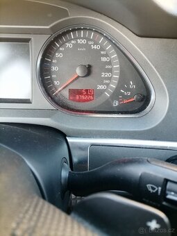 Prodám auto Audi a6c6 - 9