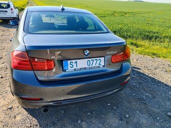 BMW F30 sport x drive manuál sedan 206000km - 9