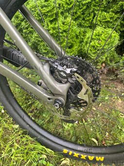 Prodám horské kolo Trek Remedy 8 - velikost M/L - 9