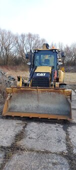 Rypadlonakladač Cat 432F2 - 9