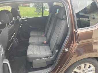 WV Touran 16.TDi 81 KW 2016 - 9