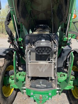 JOHN DEERE 5100R - 9