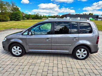 VW TOURAN 1.9tdi 77kw 185tis.km servisní knížka TOP stav - 9