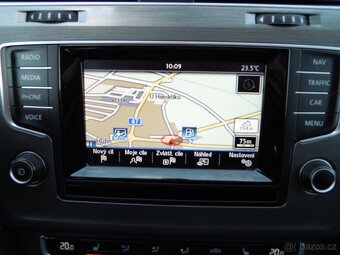 Volkswagen Golf 1.4TSi COMFORTLINE - SERVIS - 9