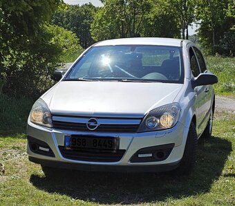 Opel Astra 1.4i 16V - 9