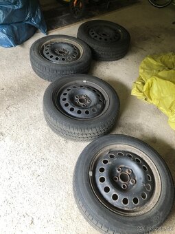 Prodám 4 zimní pneumatiky 195/60R16C na plechových discích - 9