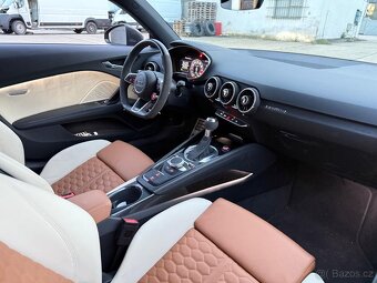 AUDI TTRS QUATTRO - 9