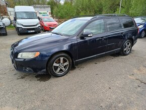 VOLVO V70 2.0D 100kw  rok 2008 - 9