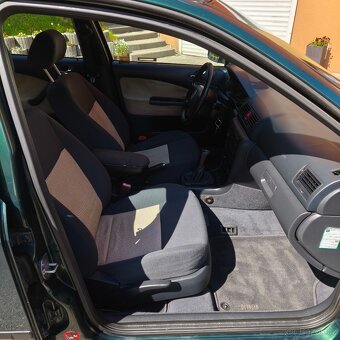 Škoda Octavia 1.9 TDI 66kw, poctivých 290tkm - 9