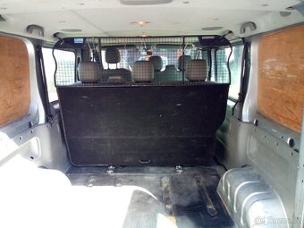 Opel Vivaro - 9