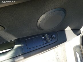 BMW 320i 125kW Xenony,PDC - 9