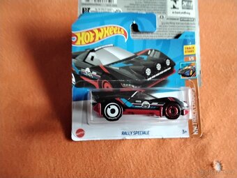 Hot Wheels 4 - 9