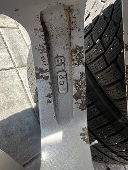 Audi 255/45 R18 zimní pneu - 9