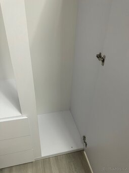 Šatní skříň Carlos, bílá, 152 cm - 9