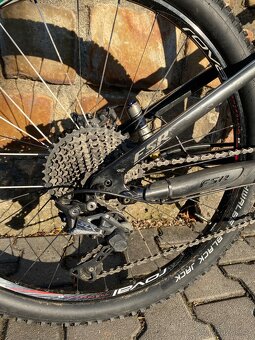 Celoodružené kolo Specialized - 9