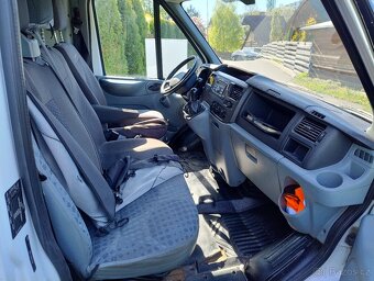 Ford Transit Van - 9