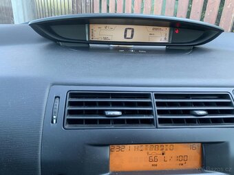 Citroen C4 - 9