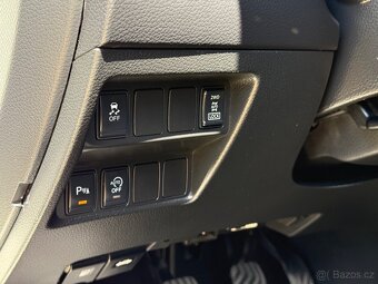 Nissan Qashqai 1.6dci 96kw 2014 panorama 4x4 - 9