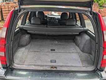 Volvo V70 2.5TDi - 9