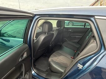 Opel Insignia - 9