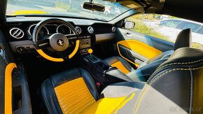 Ford Mustang GT 4.6 V8 Premium - 9