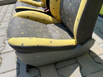 ŠKODA FELICIA: přední sedačky a přední tapecíry - 9