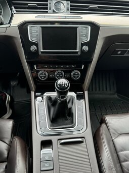 Passat B8 Highline 140 kw - 9