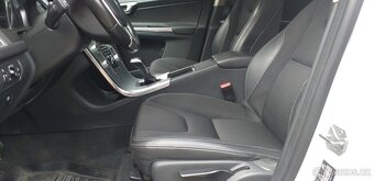 Volvo XC60 2017 - 9