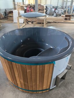 Kvalitni koupací kad/virivka - 9