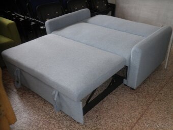 Malá rozkládací sedačka nebo gauč - 9