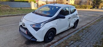Toyota Aygo 1.0 Benz + lpg - 9