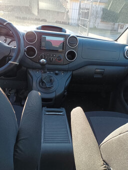 Peugeot Partner 1.6 HDi Tepee - 2 x posuvné dveře - 9