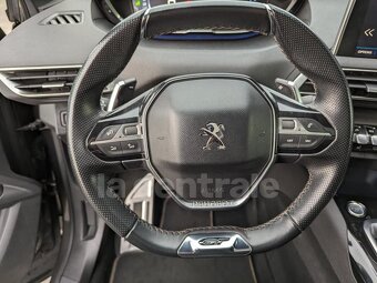 PEUGEOT 5008 II 2.0 BlueHDi 180 S&S GT EAT8 07/2018 - 9