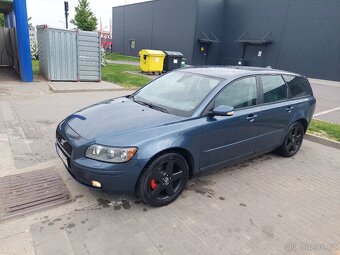 Prodám Volvo V50 2.4i 125kw - 9