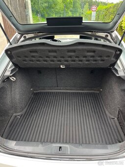 Škoda Octavia 2, 2.0 TDI, 103kw, 253000km,r.v. 2011 - 9