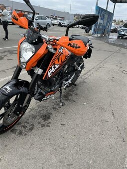 KTM DUKE 125 - 9