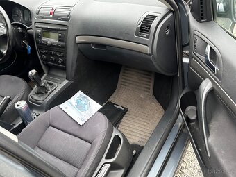 Škoda Octavia II 2.0TDi, r.2005, rozvody, klima - 9