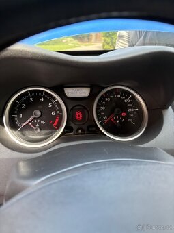 Renault Megane 82kW - 9